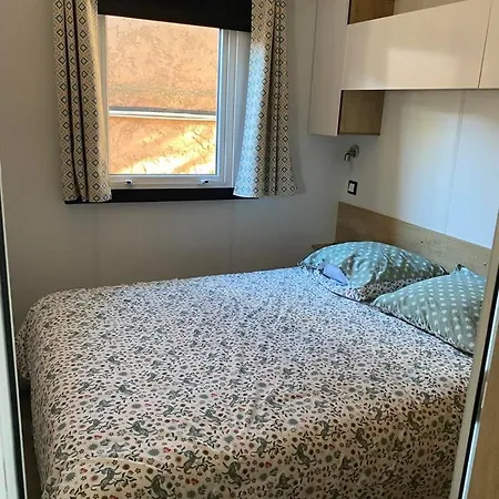 Mobile-home 6 Pers 4 Etoiles 66140 Idéal Familles